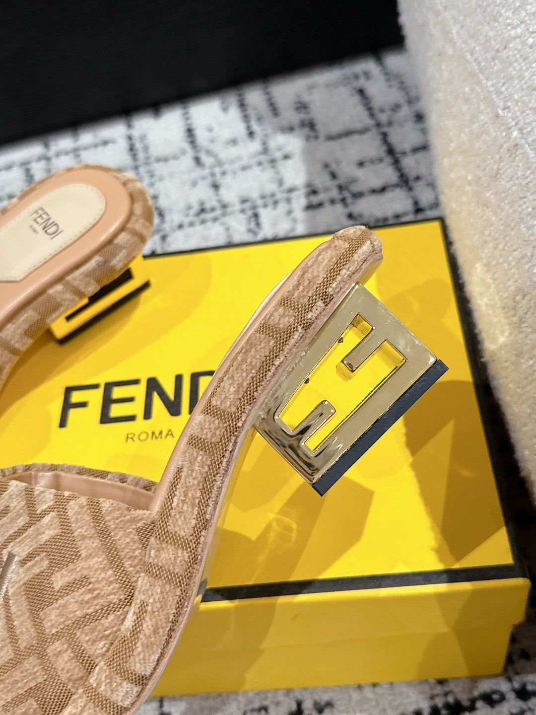 LuxluxHouse Best Quality Fendi Women Shoes