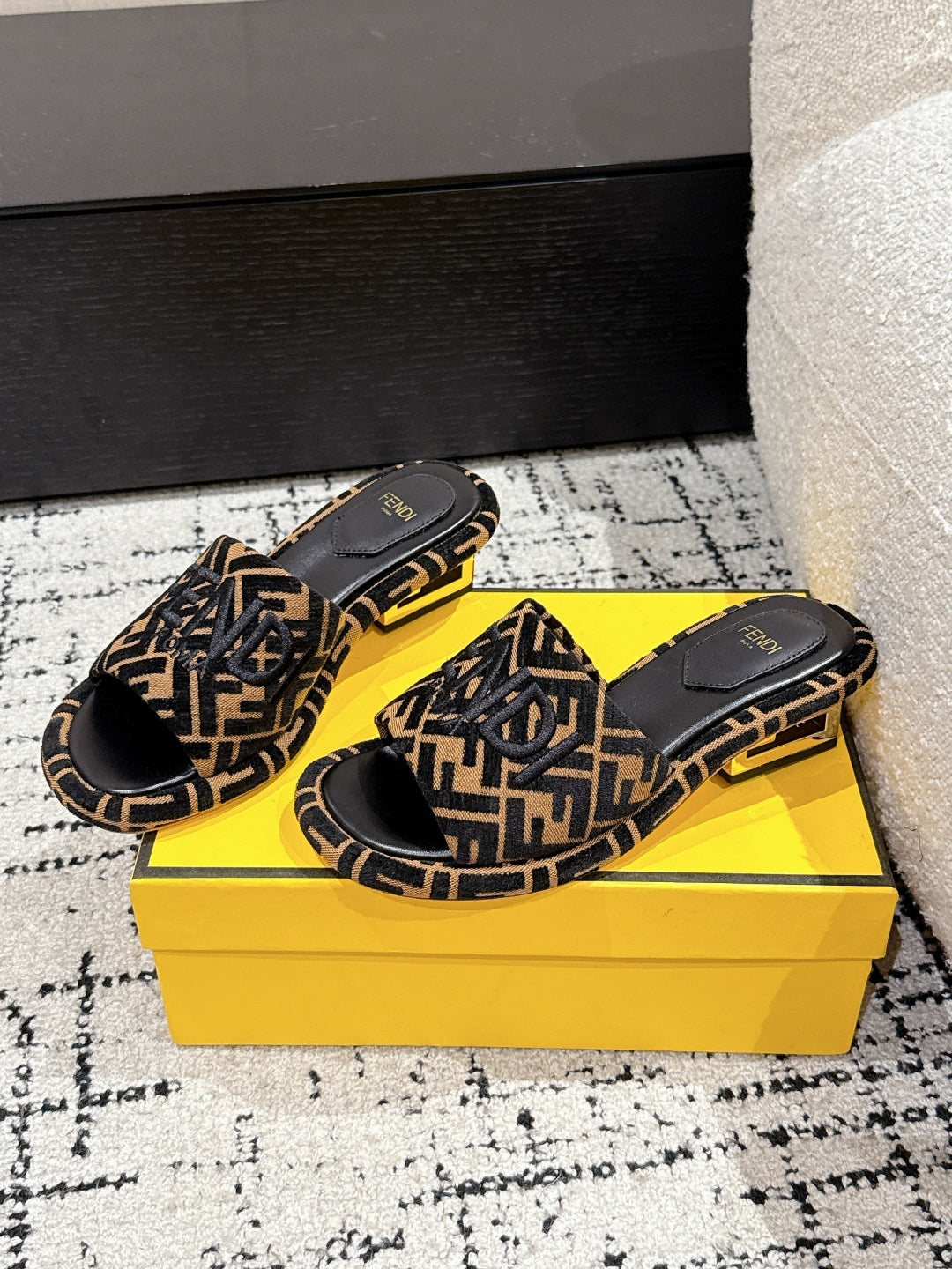 LuxluxHouse Best Quality Fendi Women Shoes
