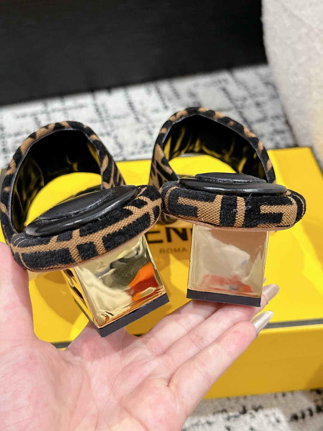 LuxluxHouse Best Quality Fendi Women Shoes