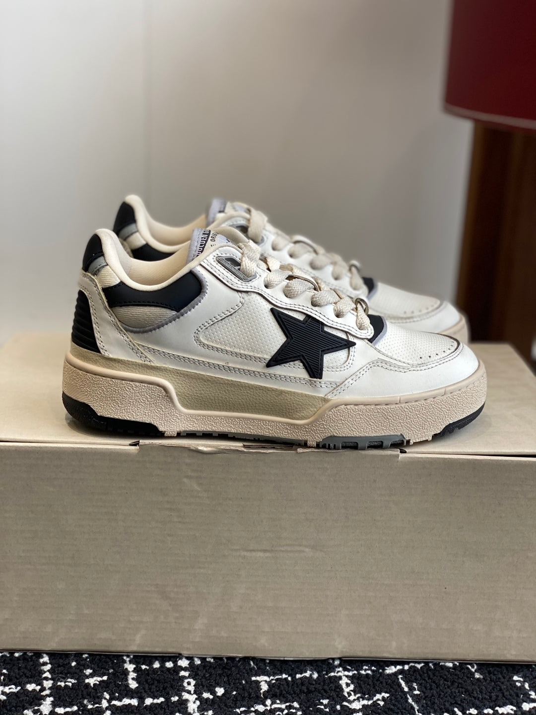 LuxluxHouse Best Quality Shoes Golden Goose