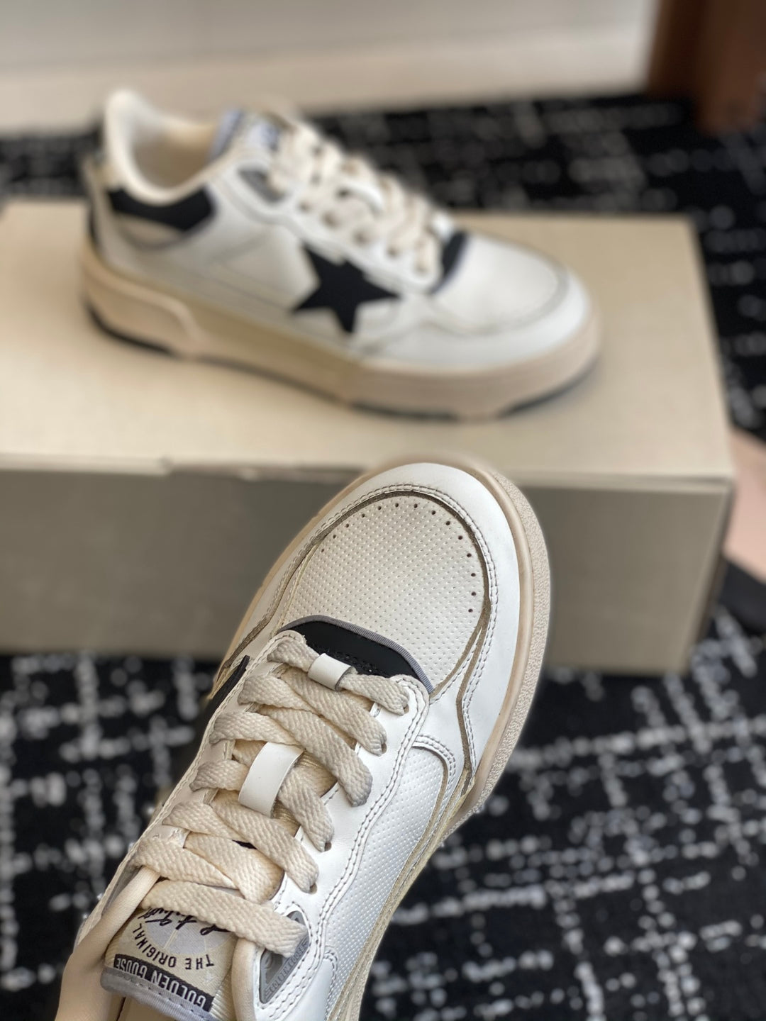 LuxluxHouse Best Quality Shoes Golden Goose