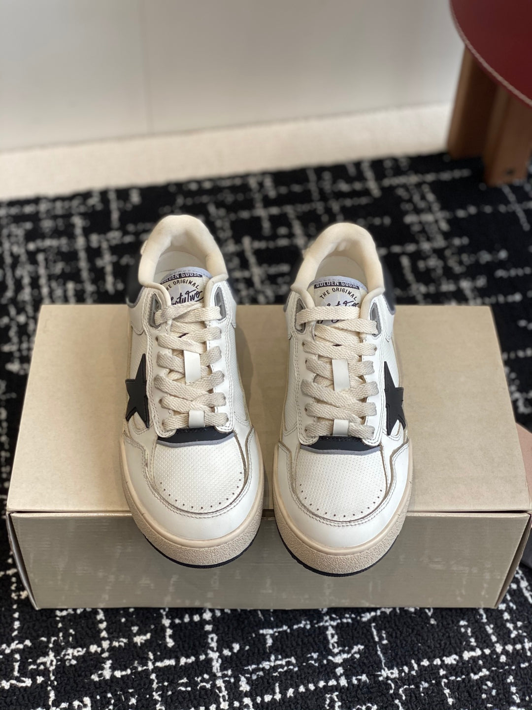 LuxluxHouse Best Quality Shoes Golden Goose