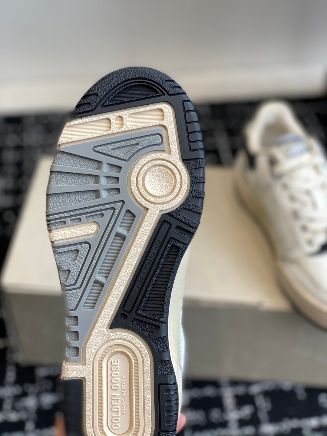 LuxluxHouse Best Quality Shoes Golden Goose
