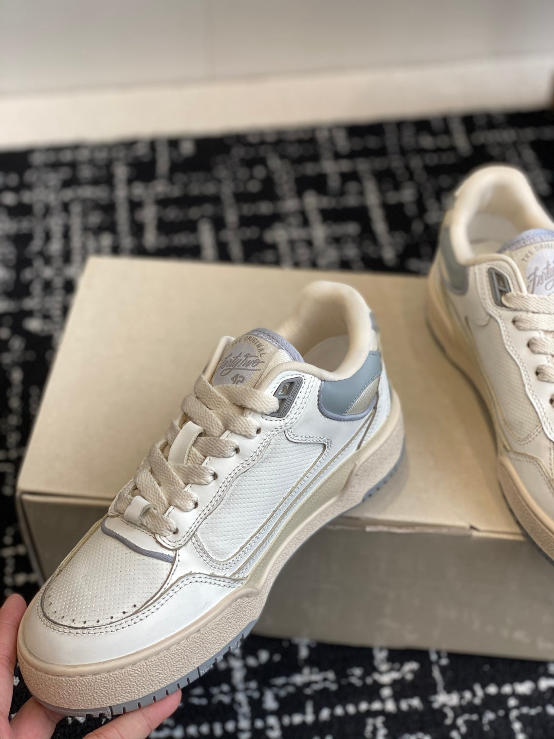 LuxluxHouse Best Quality Shoes Golden Goose