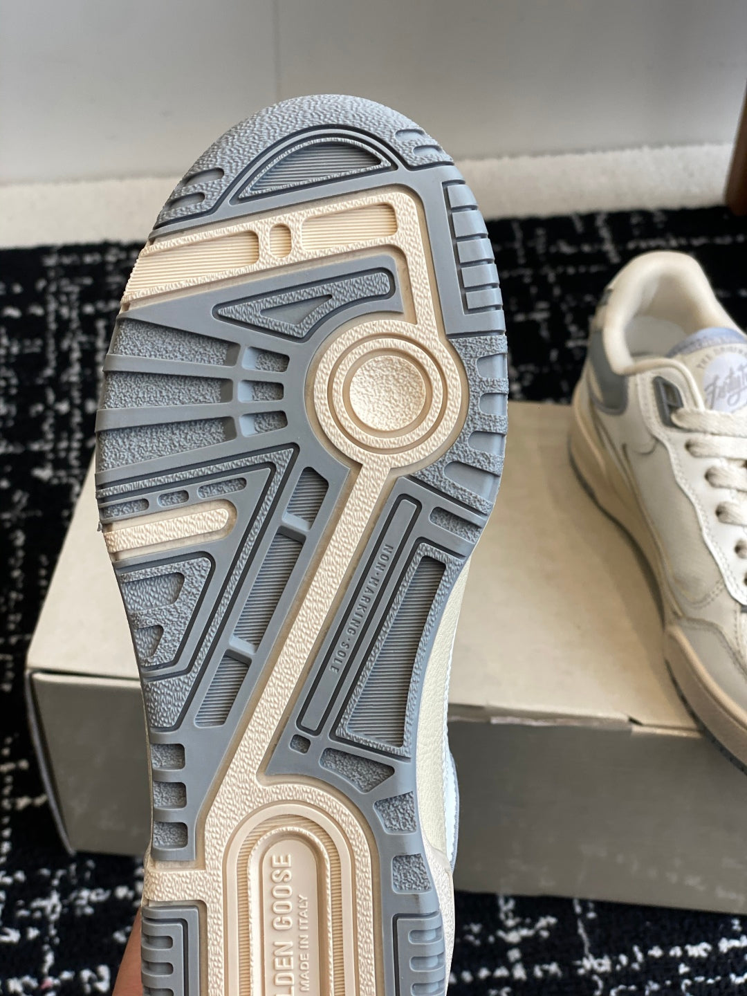 LuxluxHouse Best Quality Shoes Golden Goose