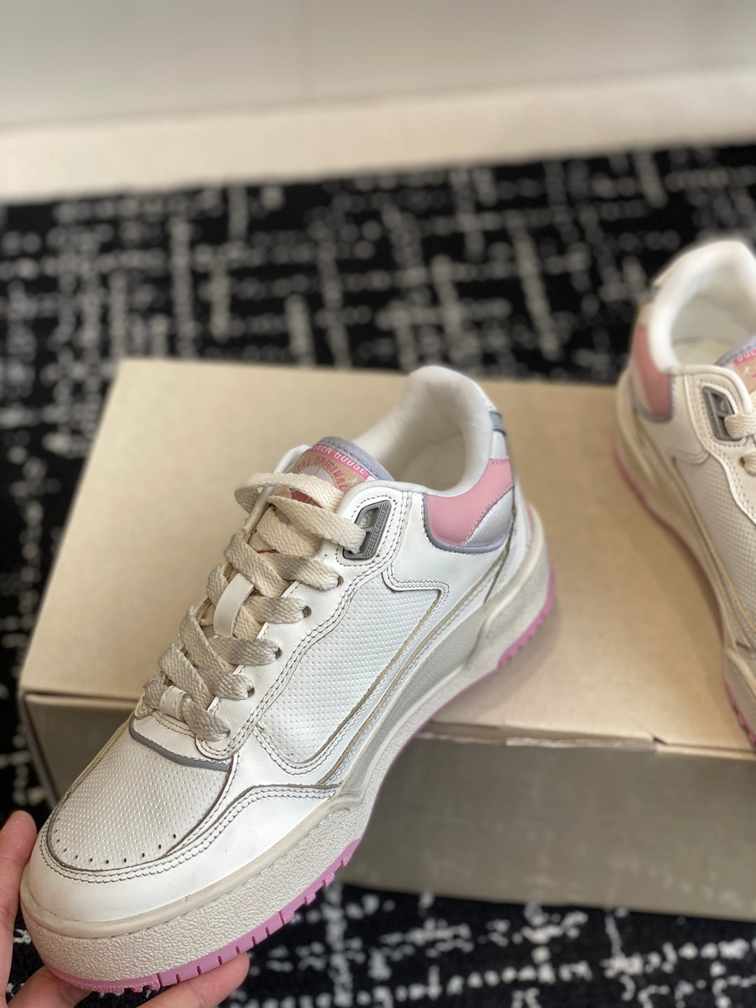 LuxluxHouse Best Quality Shoes Golden Goose