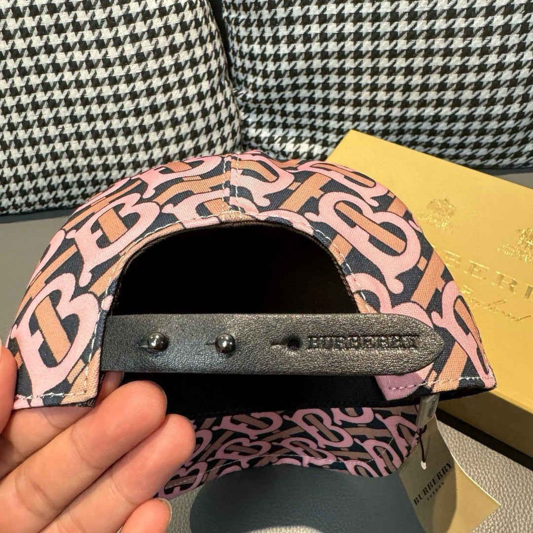 LuxluxHouse Best Quality Burberry Caps