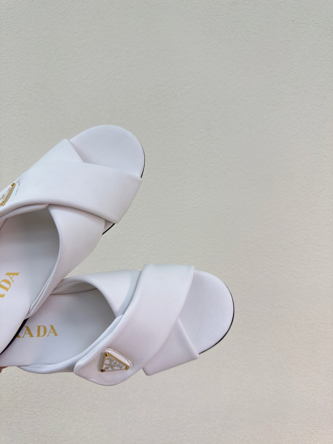 LuxluxHouse Best Quality Women Shoes Prada
