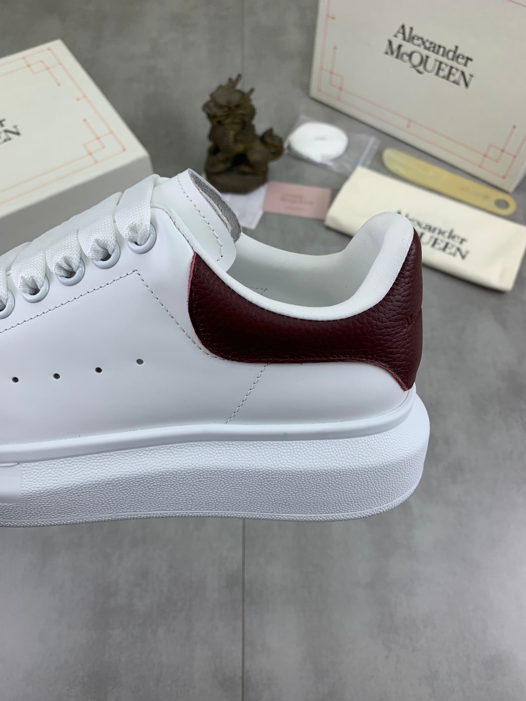 LuxluxHouse Best Quality Shoes Alexander McQueen