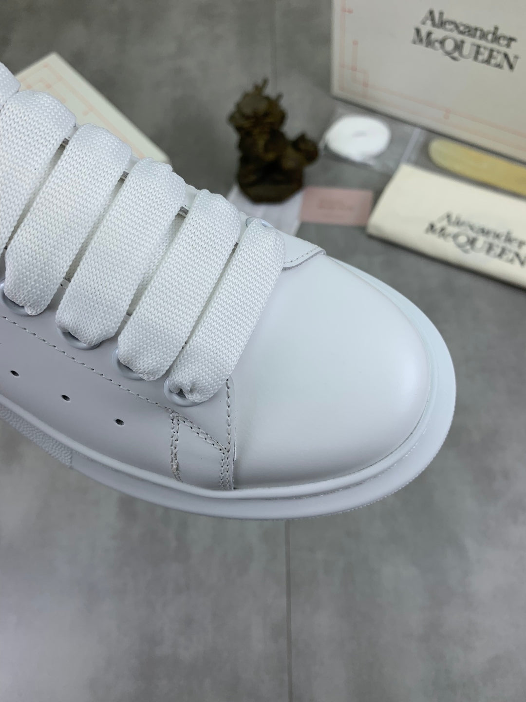 LuxluxHouse Best Quality Shoes Alexander McQueen