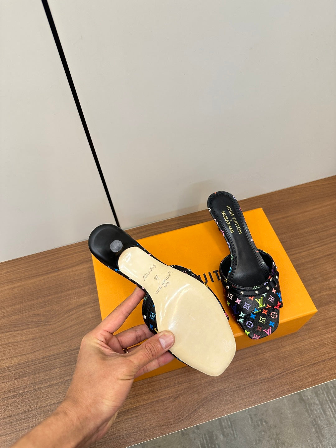 LuxluxHouse Best Quality Women Shoes Louis Vuitton