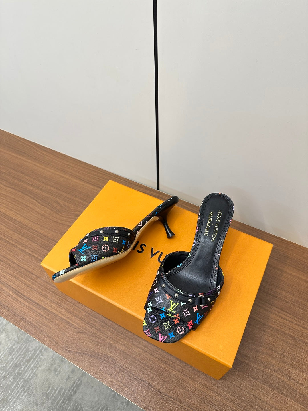 LuxluxHouse Best Quality Women Shoes Louis Vuitton