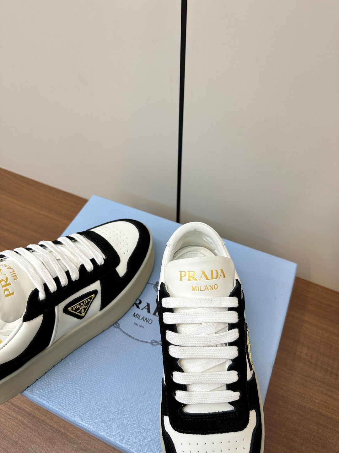 LuxluxHouse Best Quality Women Shoes Prada