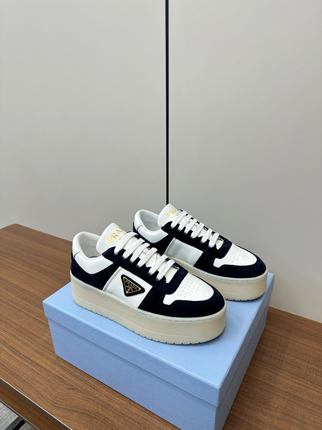 LuxluxHouse Best Quality Women Shoes Prada