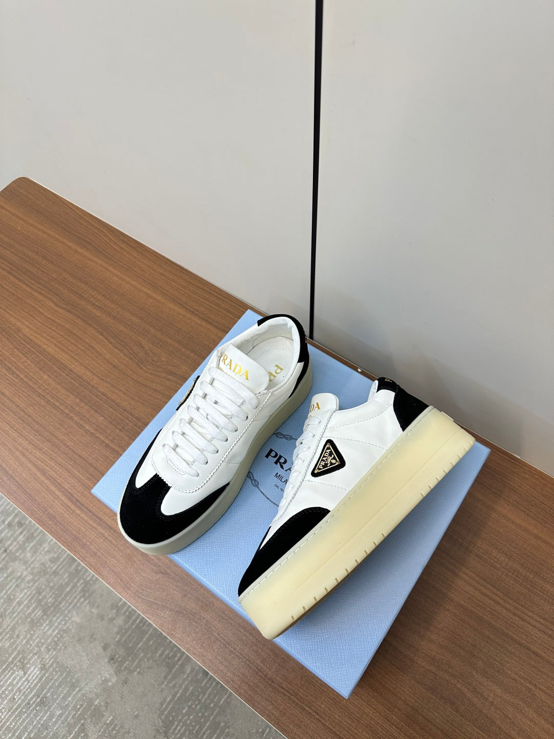 LuxluxHouse Best Quality Women Shoes Prada