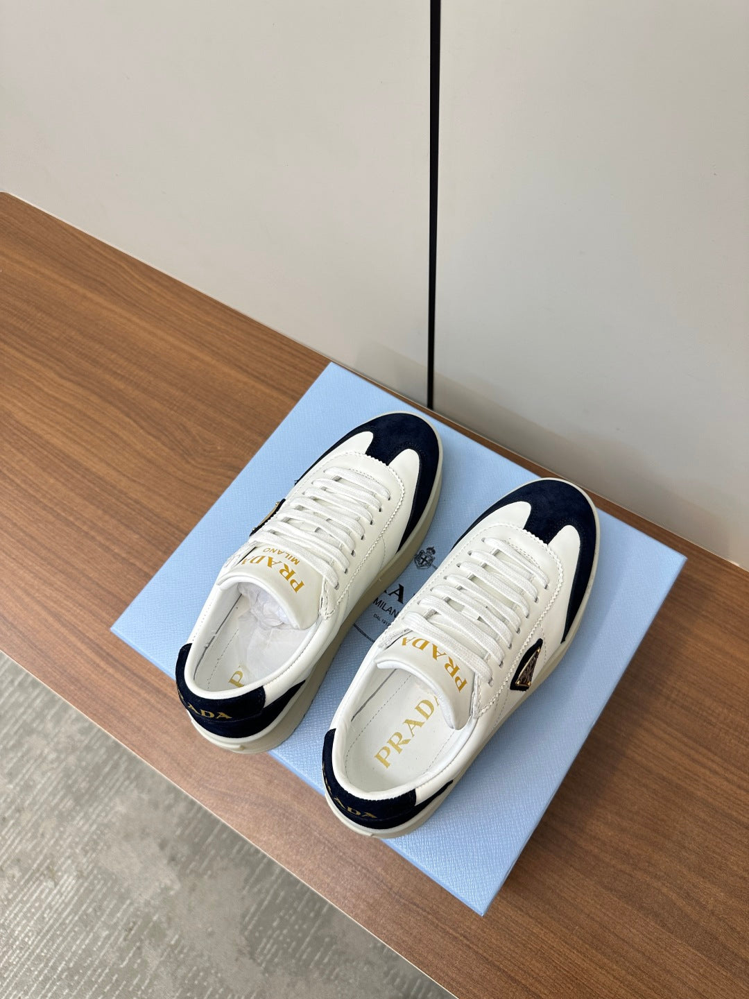 LuxluxHouse Best Quality Women Shoes Prada