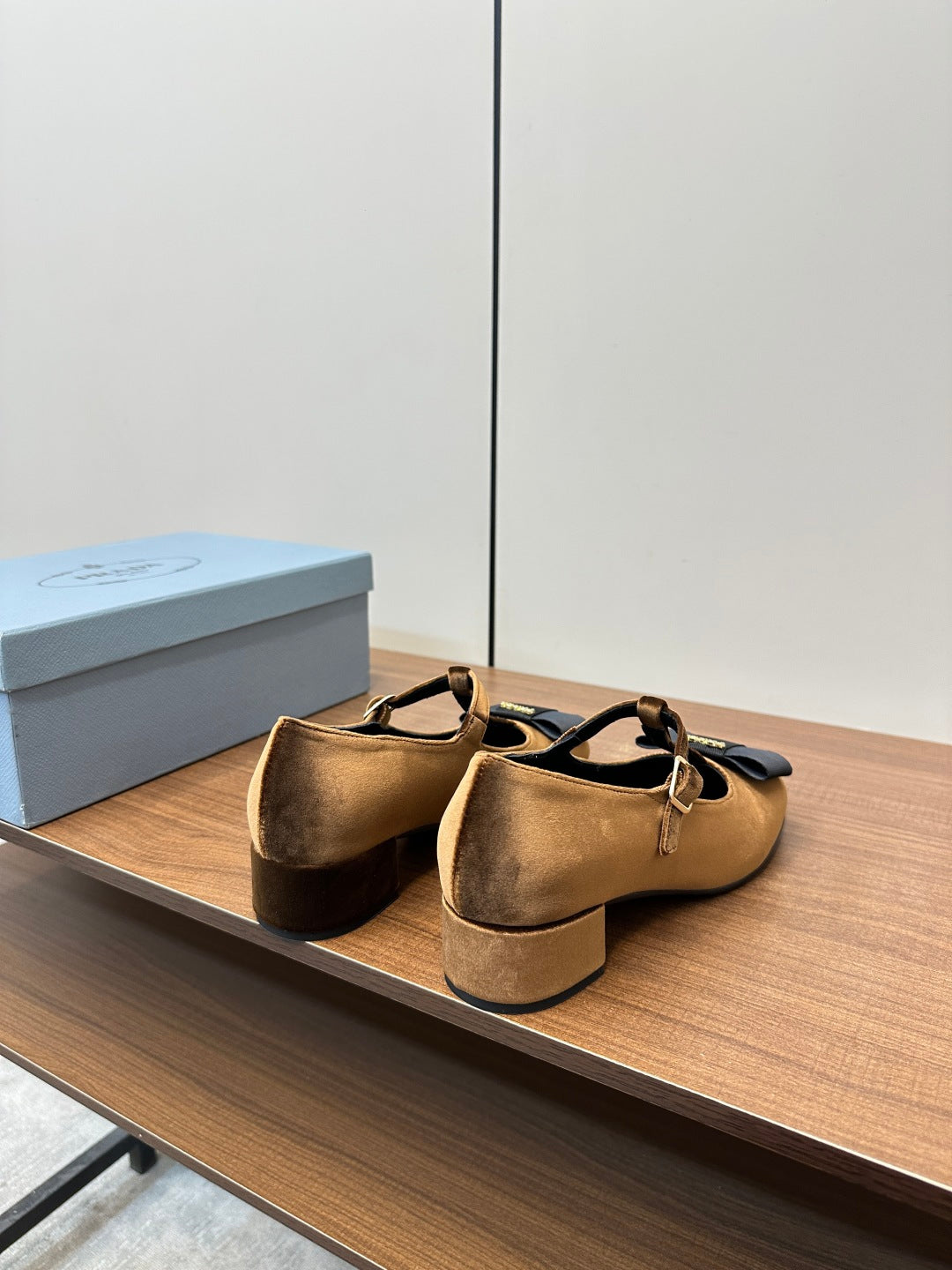 LuxluxHouse Best Quality Women Shoes Prada