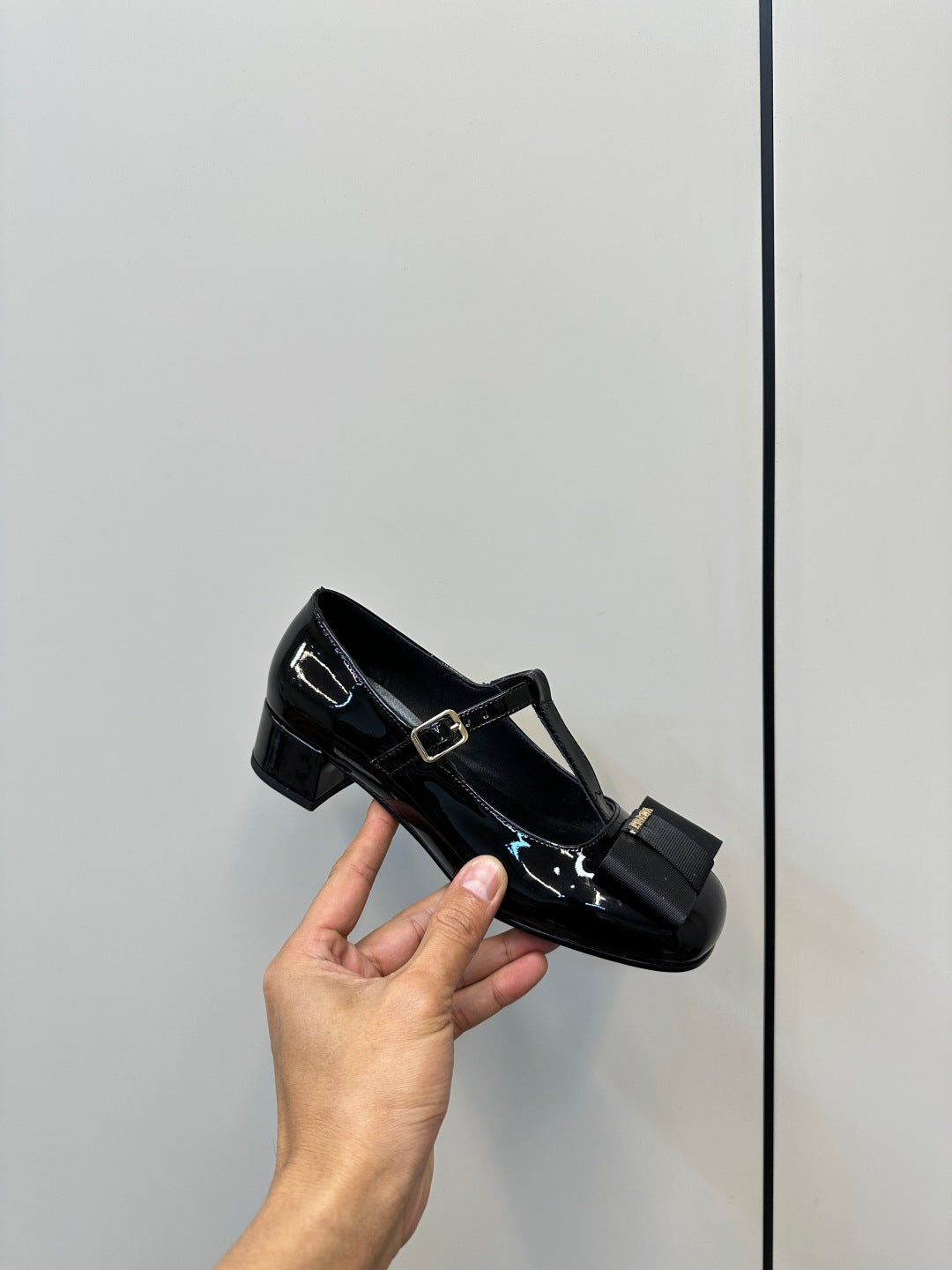 LuxluxHouse Best Quality Women Shoes Prada