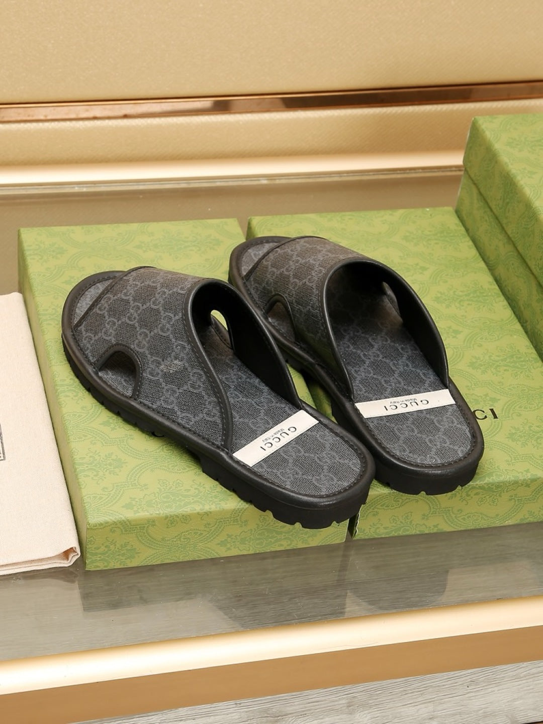 LuxluxHouse Best Quality Sandals Gucci