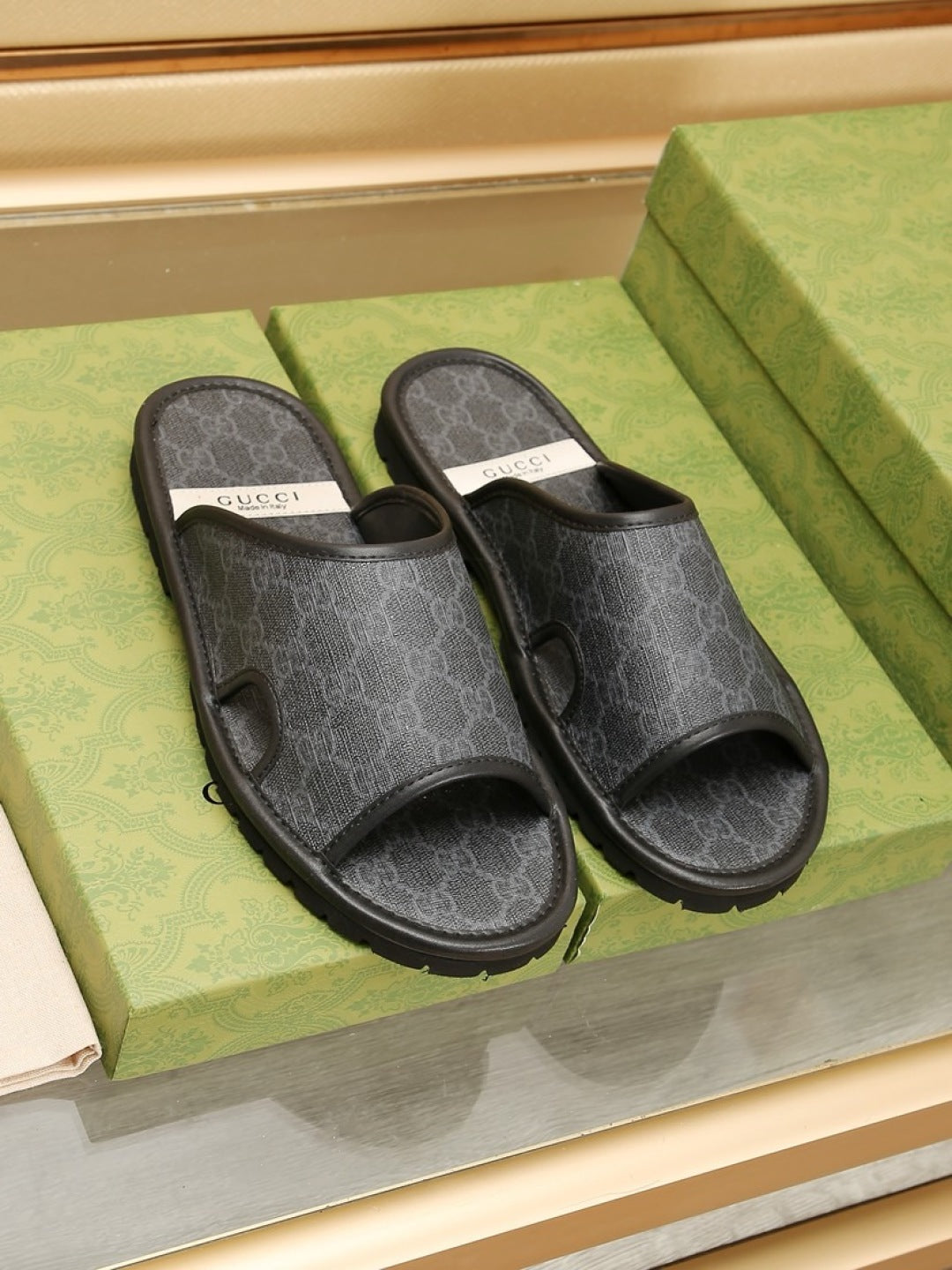 LuxluxHouse Best Quality Sandals Gucci