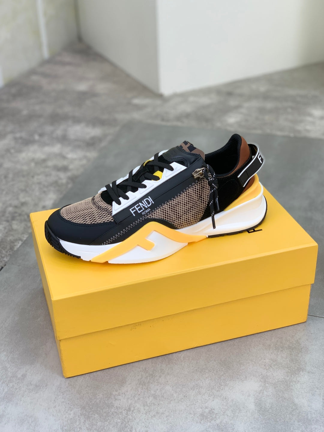LuxluxHouse Best Quality Shoes Fendi
