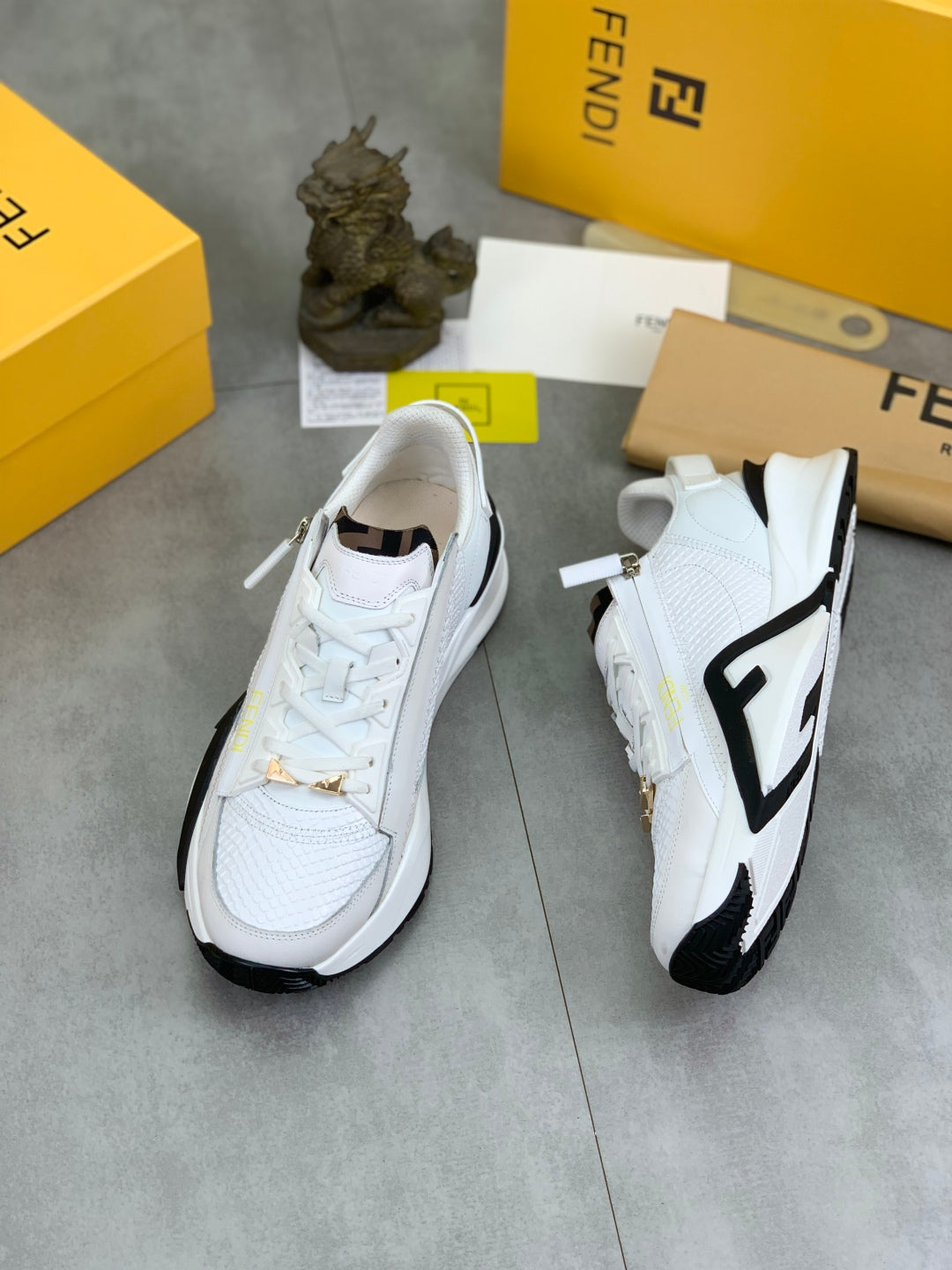 LuxluxHouse Best Quality Shoes Fendi
