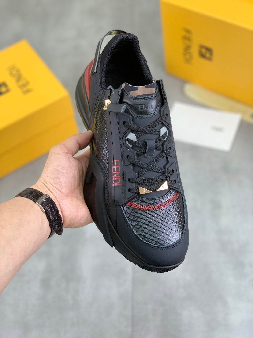 LuxluxHouse Best Quality Shoes Fendi