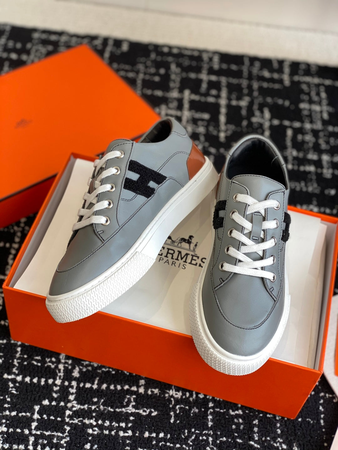 LuxluxHouse Best Quality Shoes Hermes