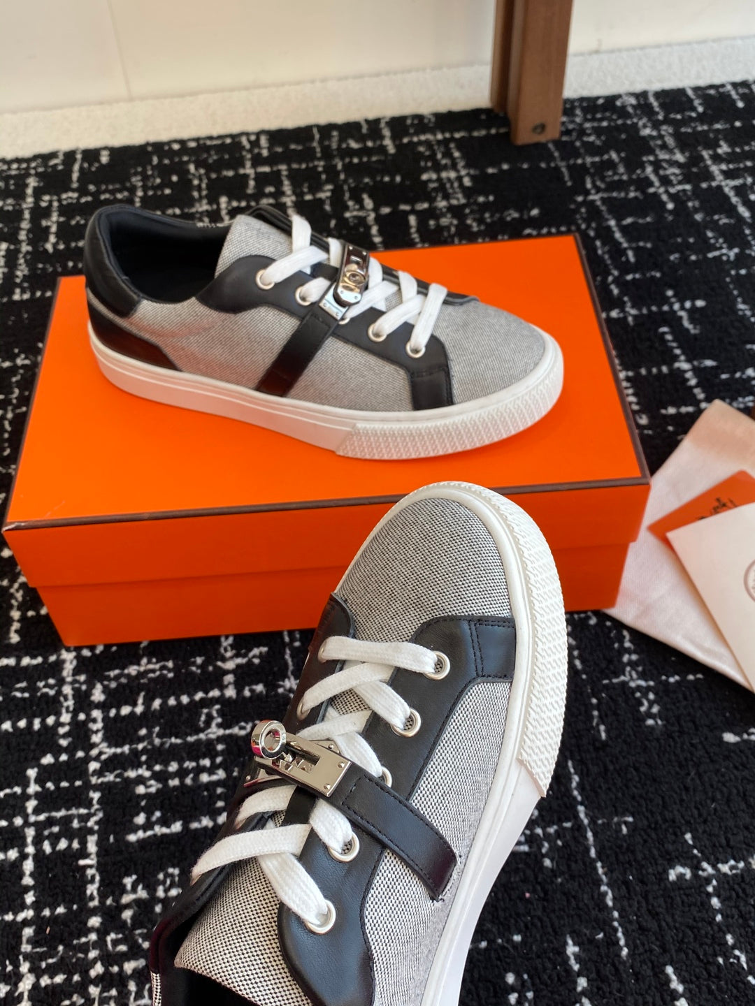 LuxluxHouse Best Quality Shoes Hermes