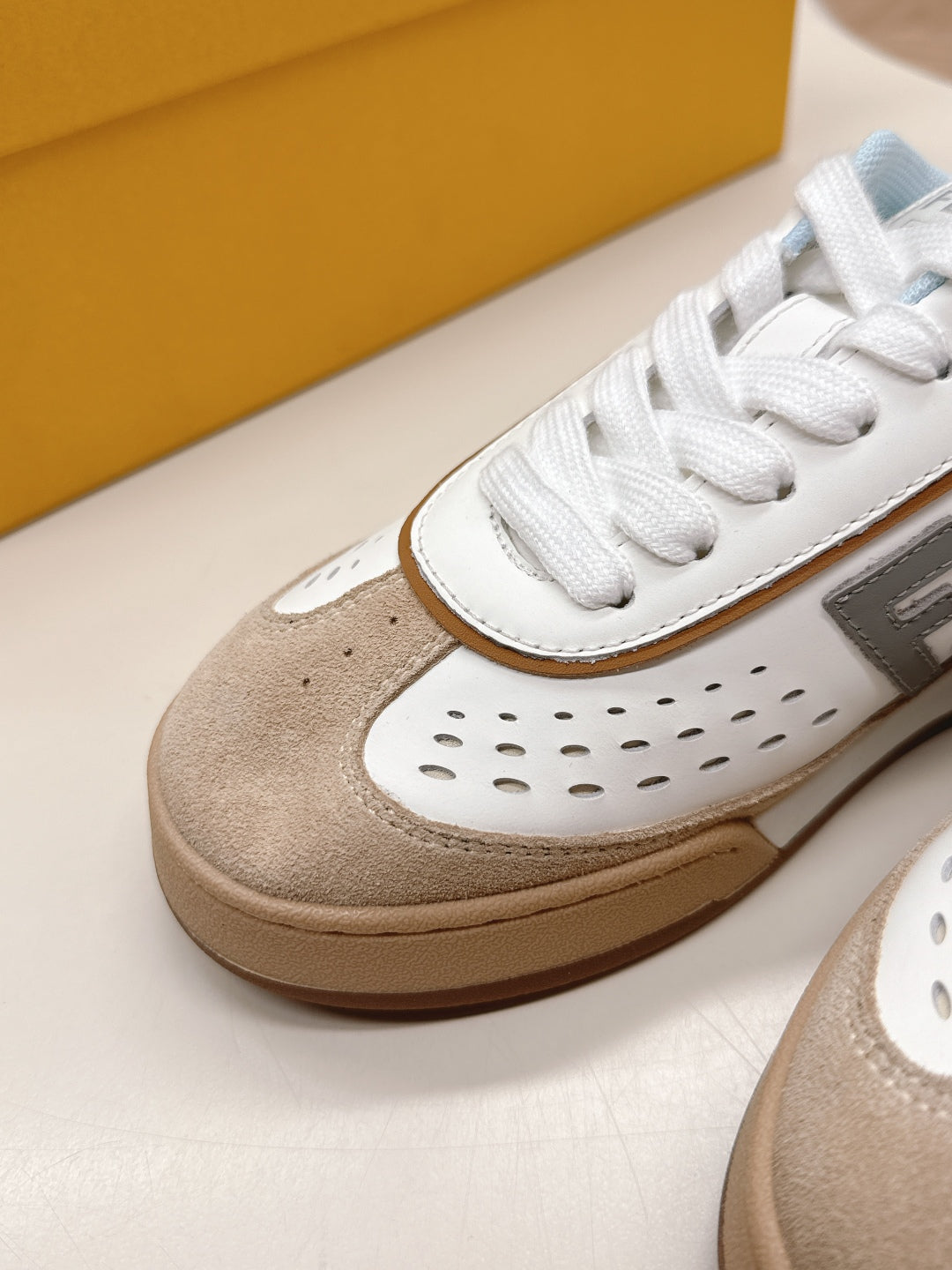 LuxluxHouse Best Quality Fendi Women Shoes