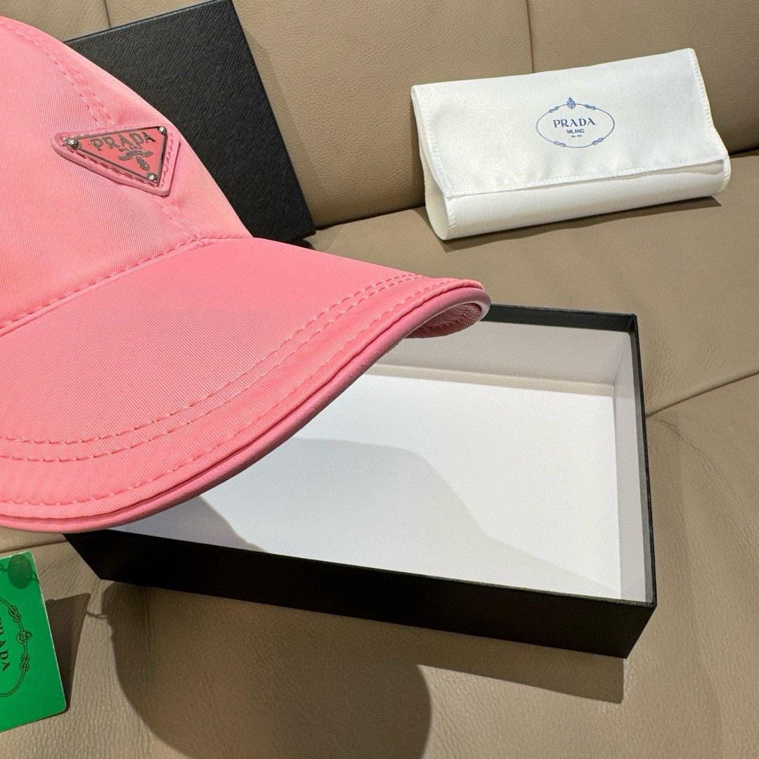 LuxluxHouse Best Quality Caps Prada