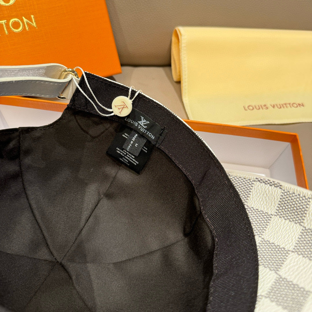 LuxluxHouse Best Quality Caps Louis Vuitton
