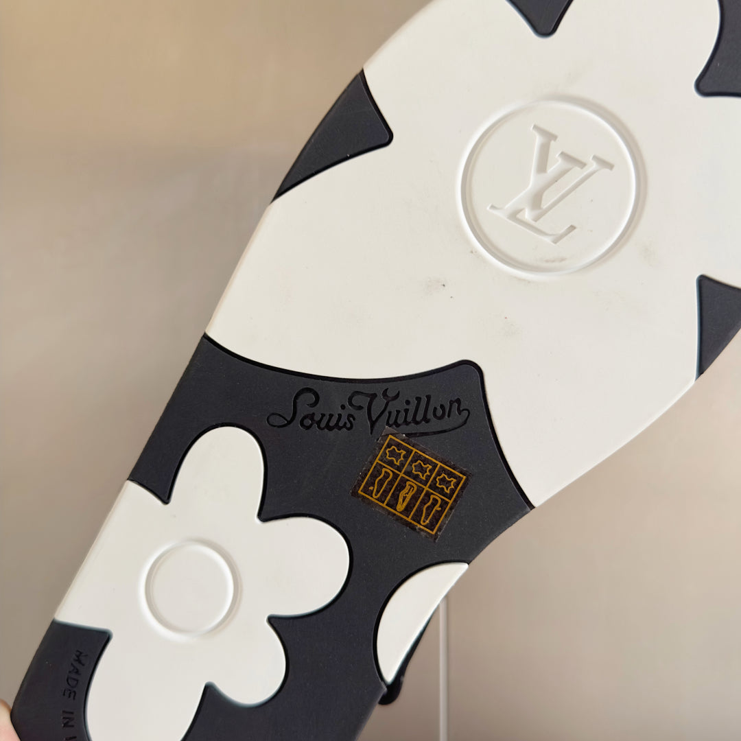 LuxluxHouse Best Quality Women Shoes Louis Vuitton