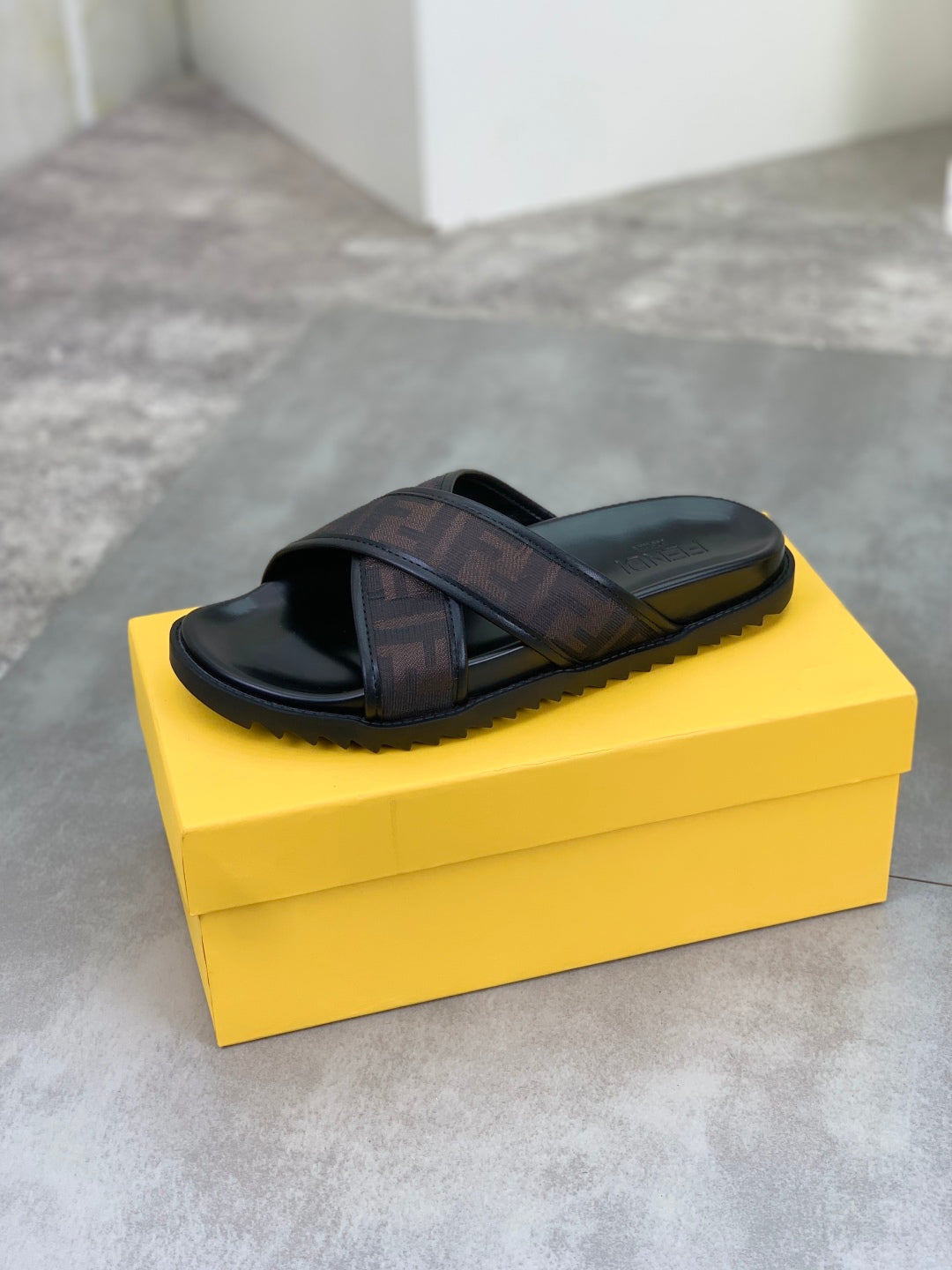 LuxluxHouse Best Quality Sandals Fendi