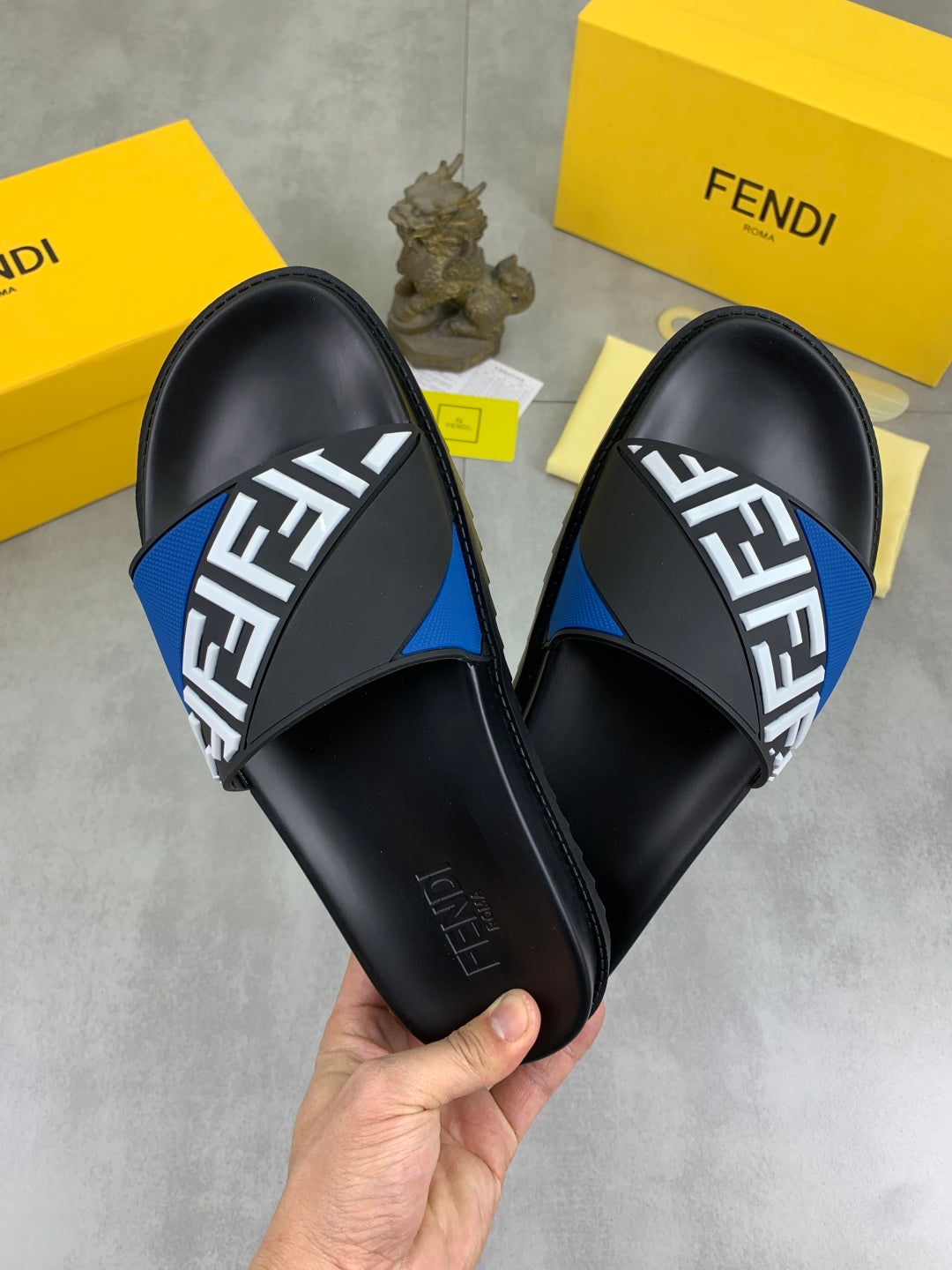 LuxluxHouse Best Quality Sandals Fendi