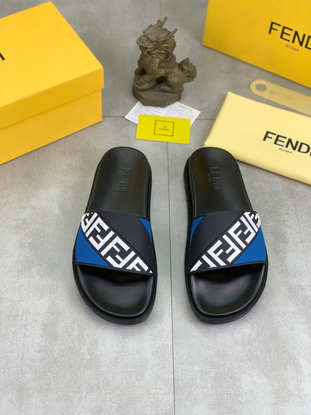 LuxluxHouse Best Quality Sandals Fendi