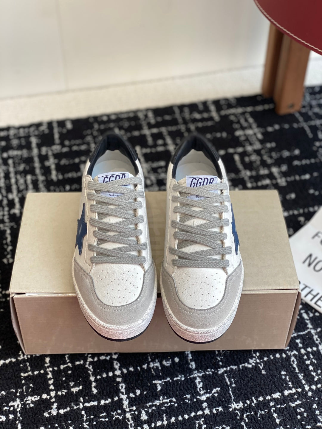 LuxluxHouse Best Quality Shoes Golden Goose