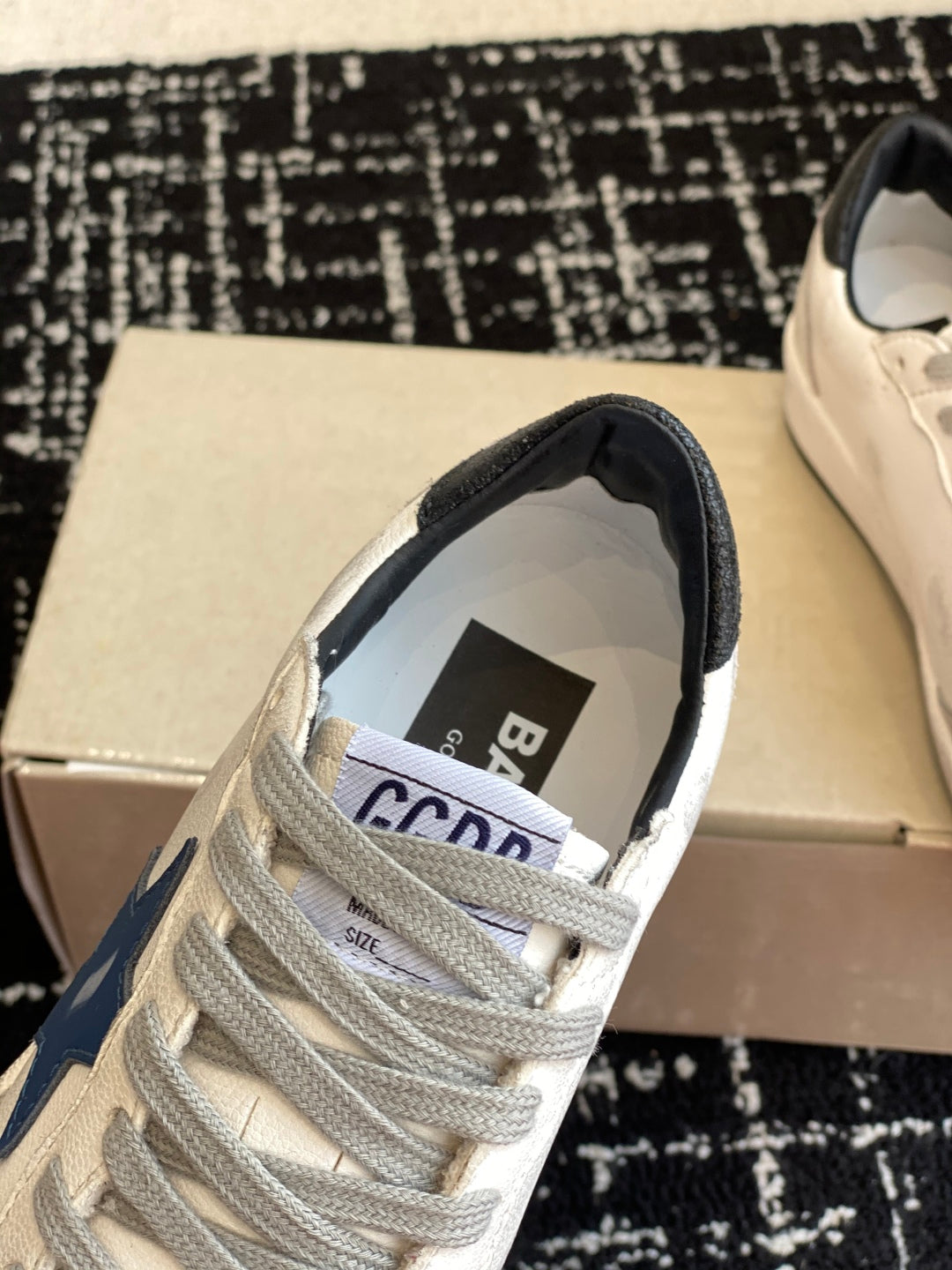LuxluxHouse Best Quality Shoes Golden Goose