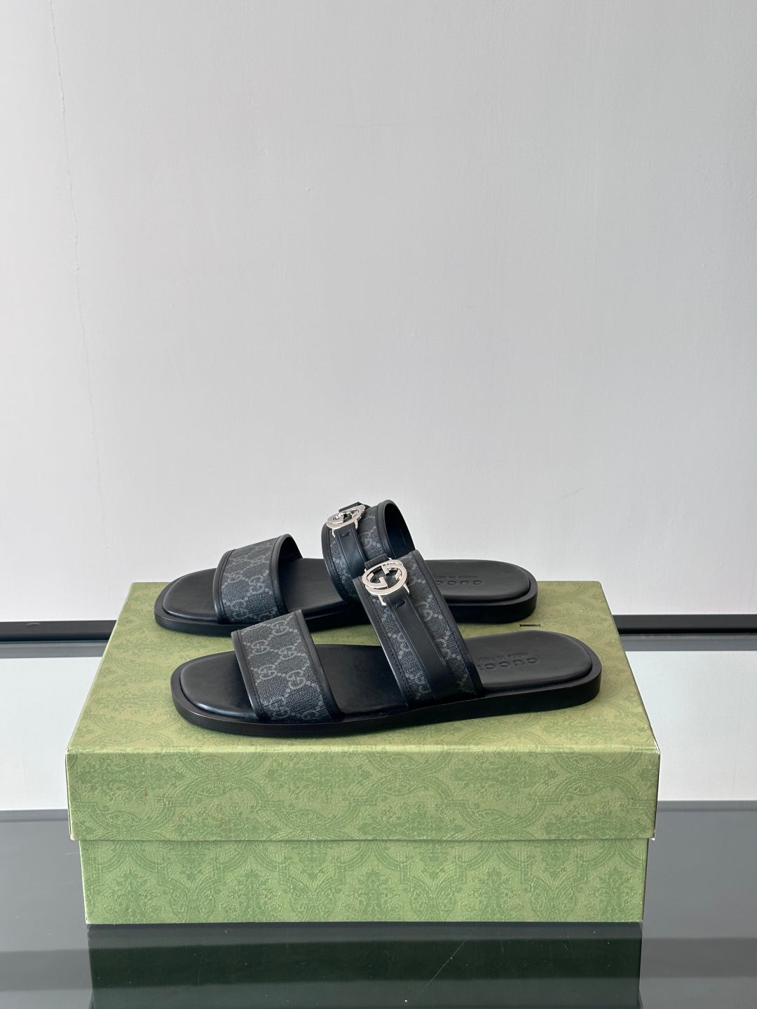 LuxluxHouse Best Quality Sandals Gucci