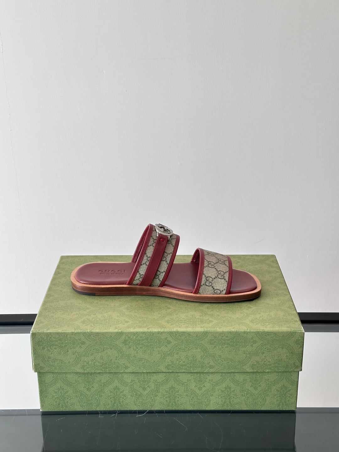 LuxluxHouse Best Quality Sandals Gucci