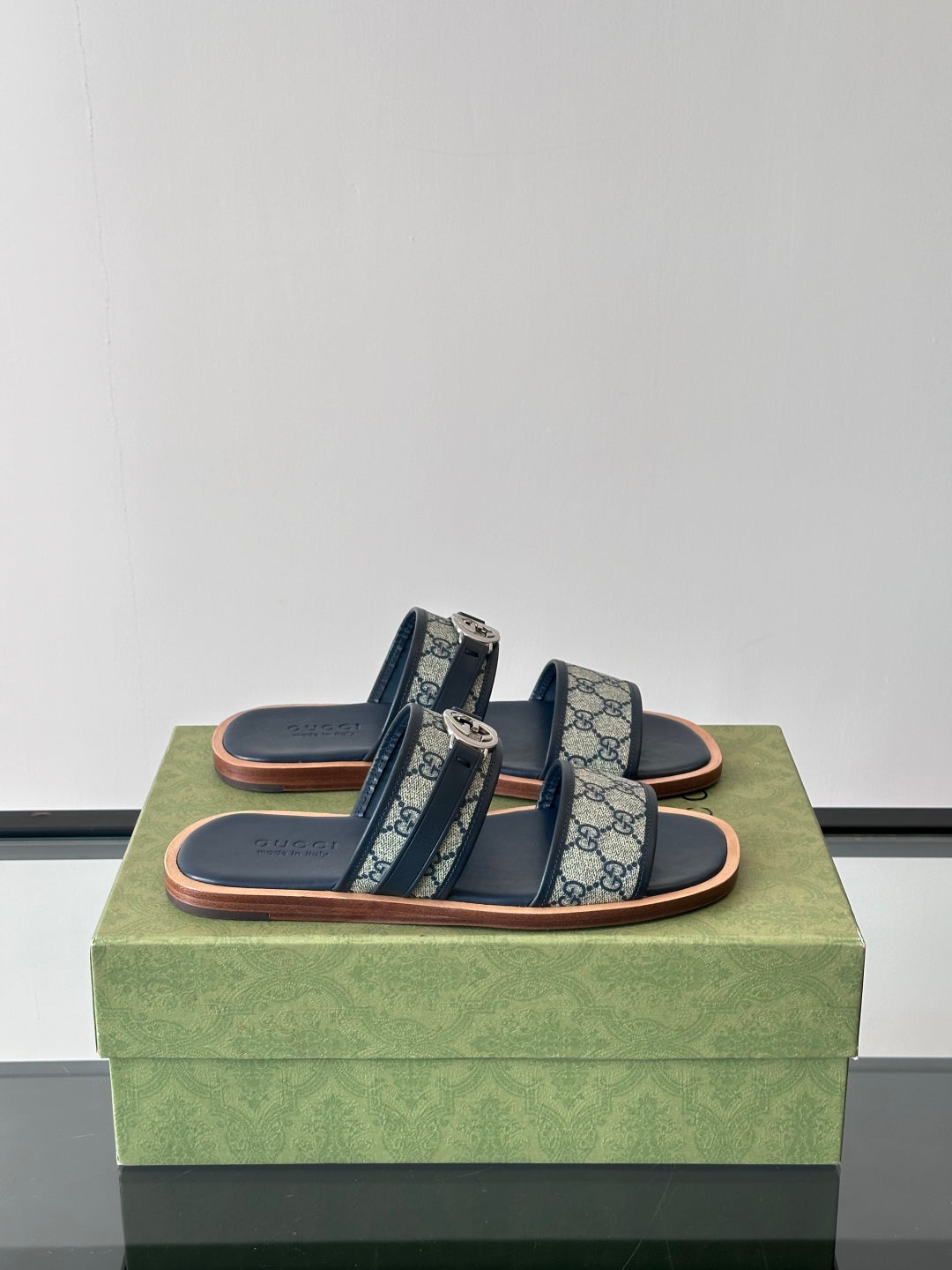 LuxluxHouse Best Quality Sandals Gucci
