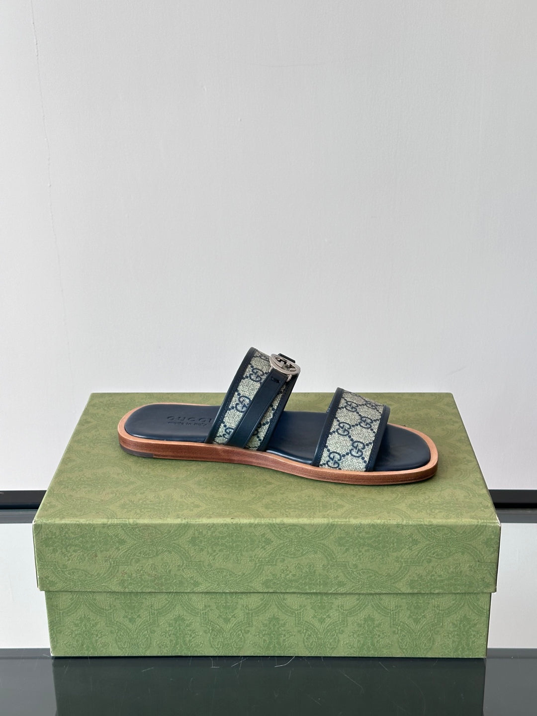 LuxluxHouse Best Quality Sandals Gucci