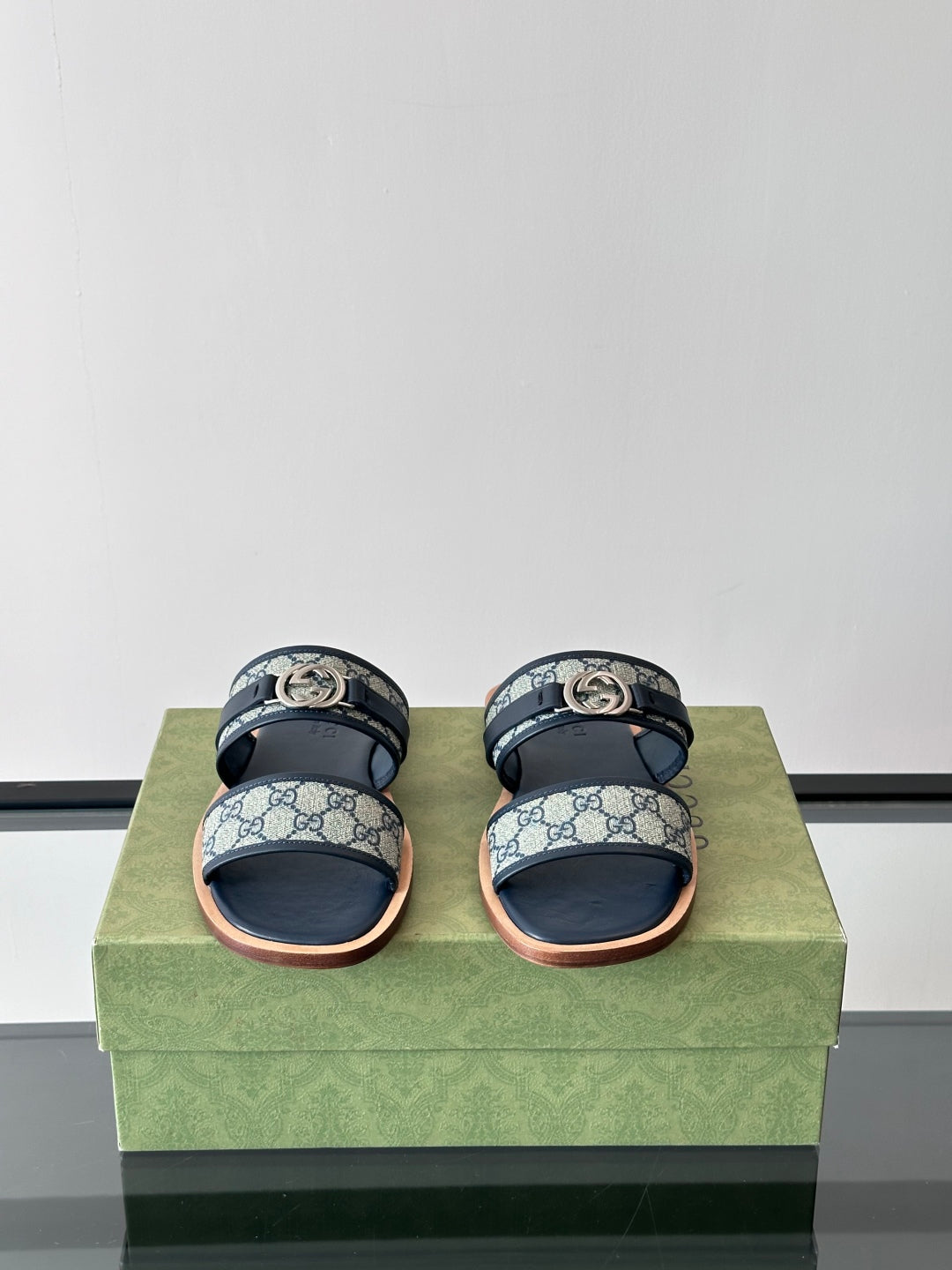LuxluxHouse Best Quality Sandals Gucci