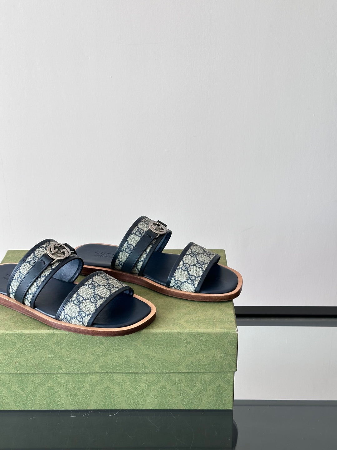 LuxluxHouse Best Quality Sandals Gucci