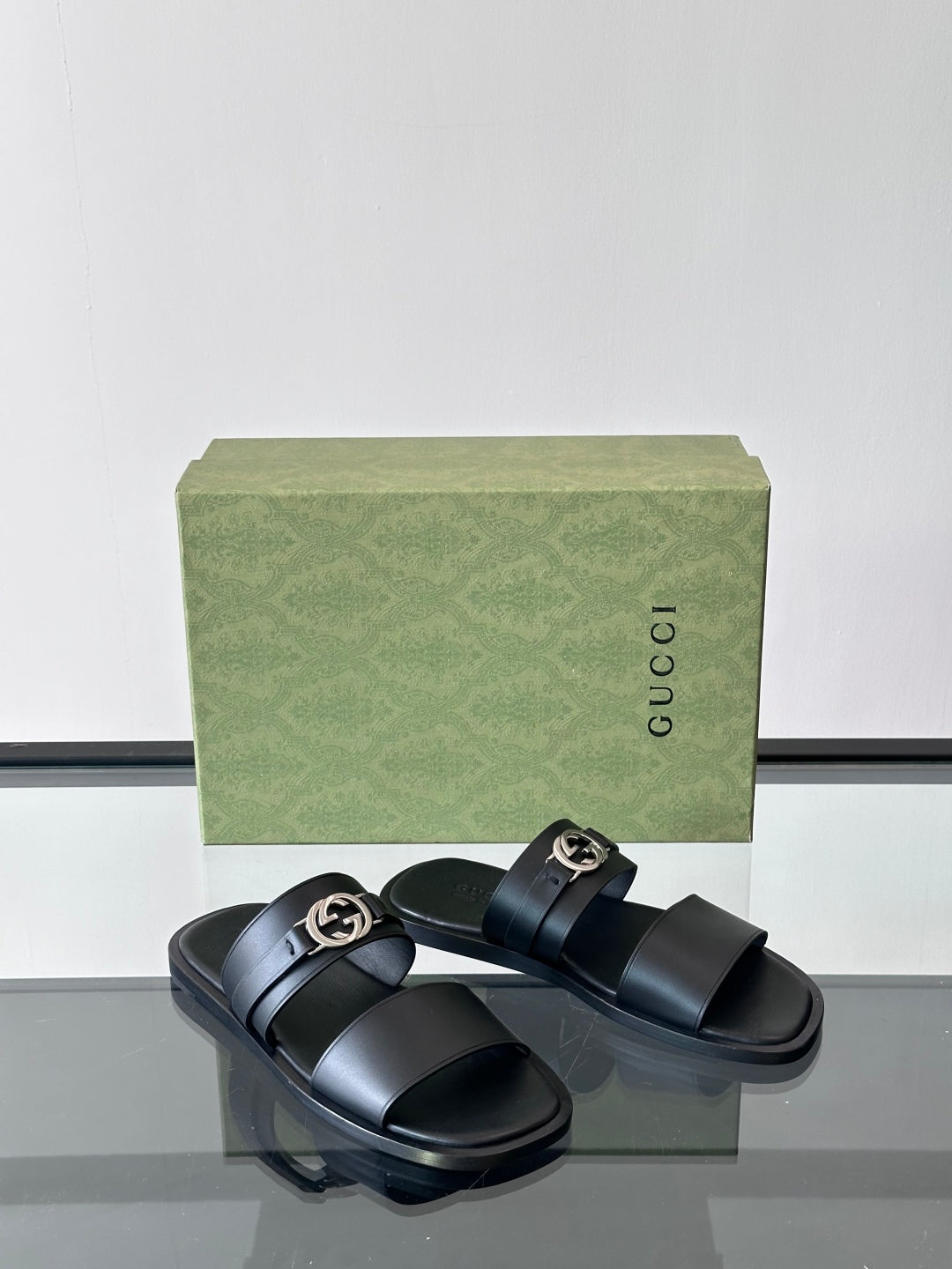 LuxluxHouse Best Quality Sandals Gucci