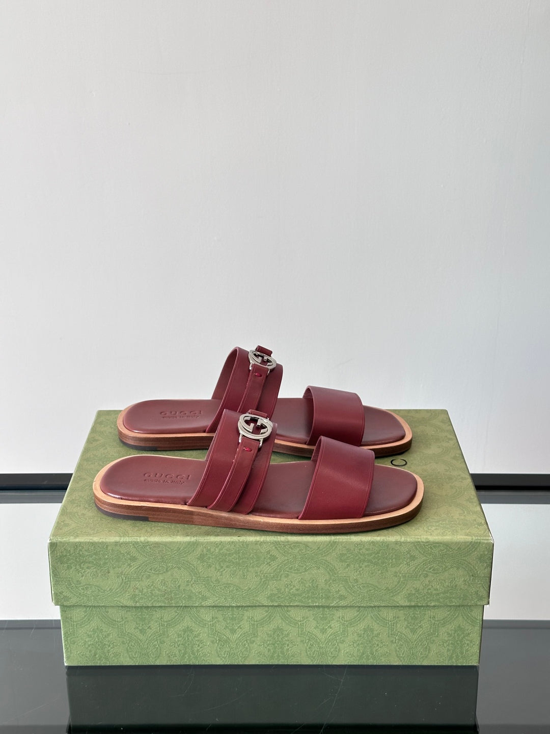 LuxluxHouse Best Quality Sandals Gucci