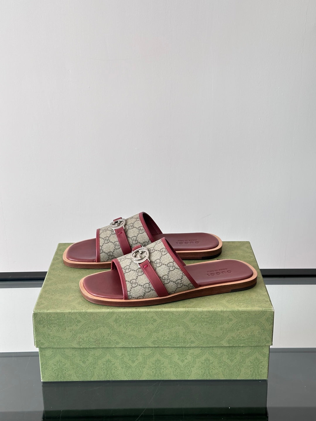 LuxluxHouse Best Quality Sandals Gucci
