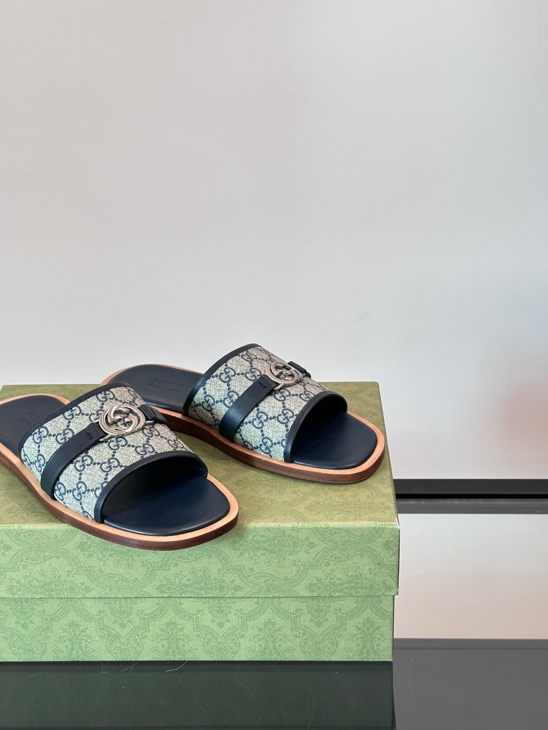LuxluxHouse Best Quality Sandals Gucci