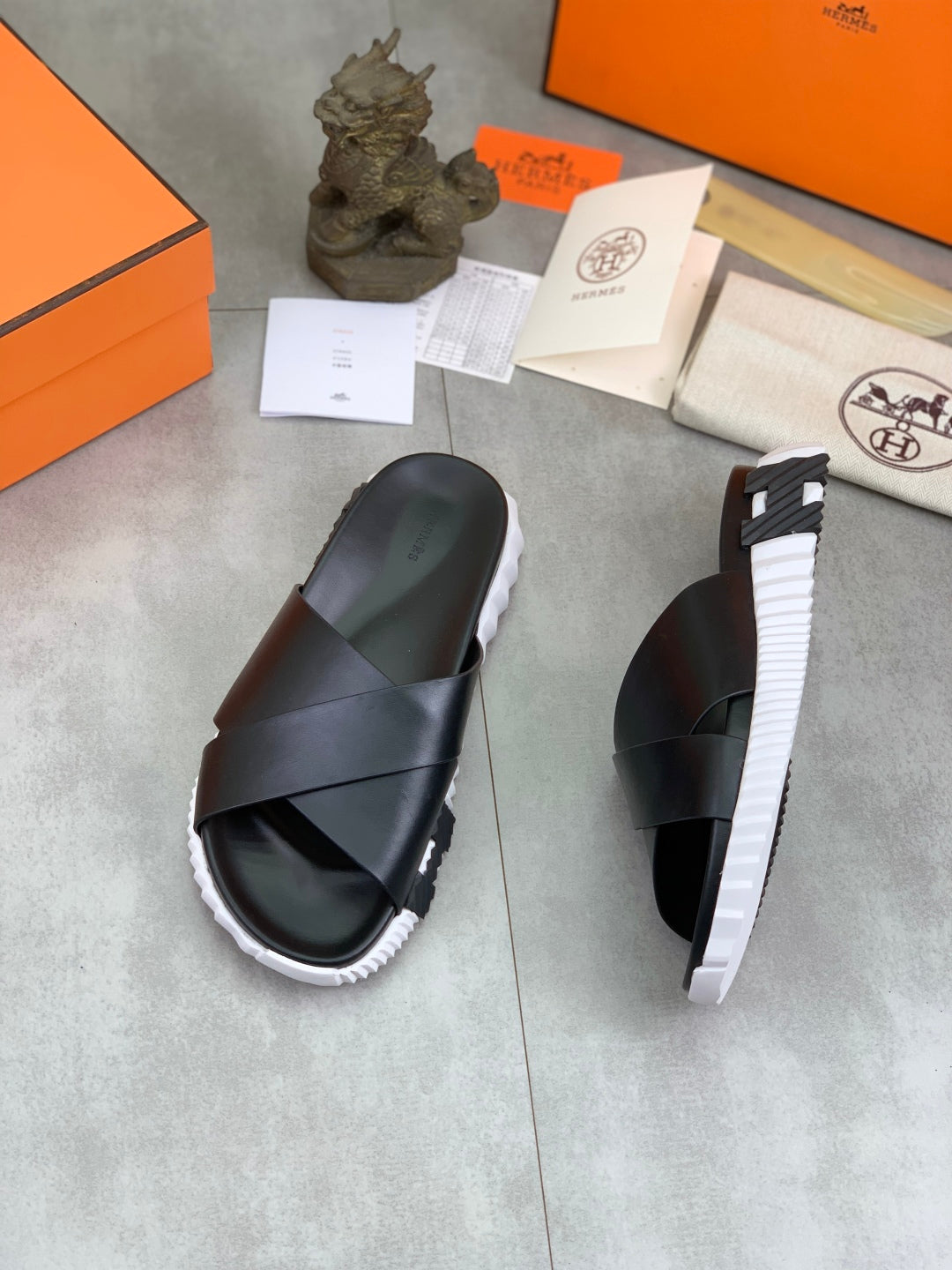 LuxluxHouse Best Quality Sandals Hermes