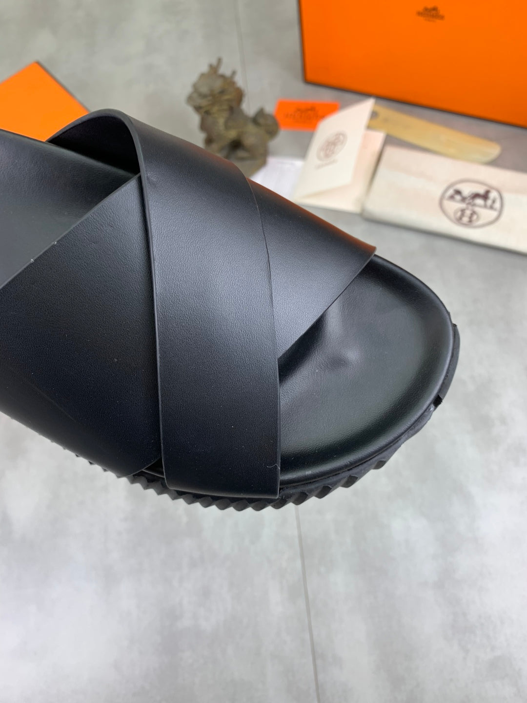 LuxluxHouse Best Quality Sandals Hermes